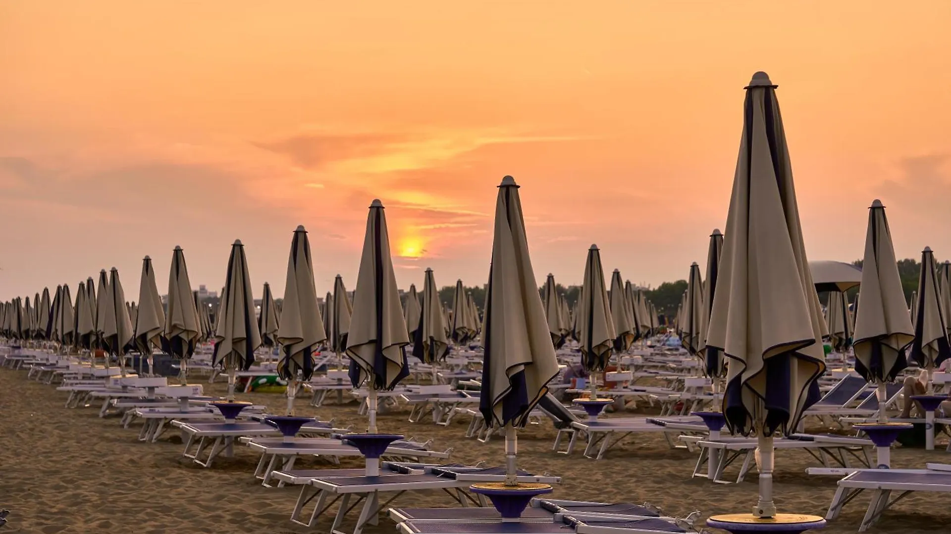 Fully Furnished Apartment On The Top Floor Bibione Italy